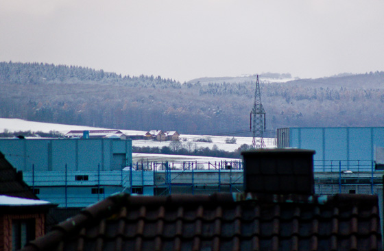 P1040354-Winterlandschaft mit Gutshof-560