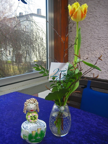 13-IMG_4834-Blume und Barbara-Figur-600