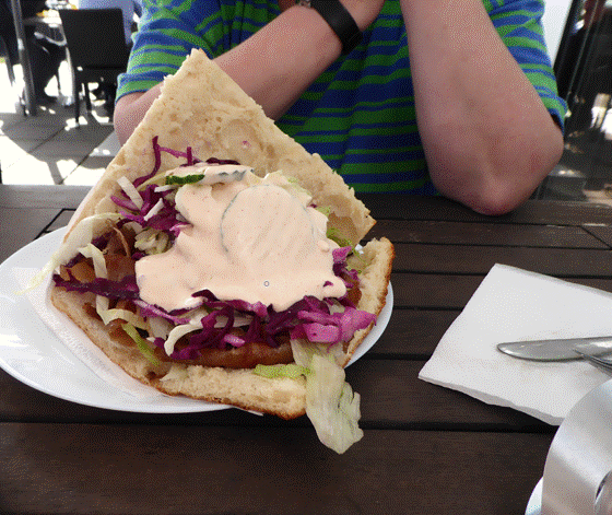 24-P1100754-Big Döner, pse7, impaint, weiche Konturen-560 24-P1100754-Big Döner, pse7, impaint, weiche Konturen-560