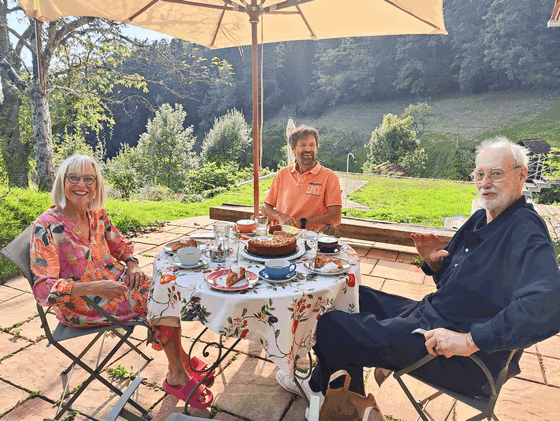 25-IMG20250920162047 - Jutta, Wolfgang, Manfred, Weiße Wolken-560 25-IMG20250920162047 - Jutta, Wolfgang, Manfred, Weiße Wolken-560