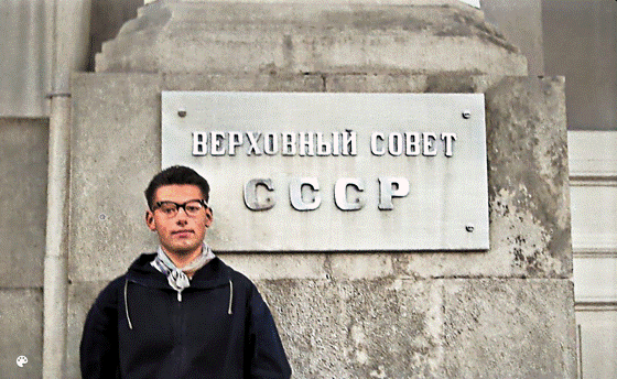 57-M06-0025-Oberster Sowjet-1 - Selfie denoise telezoom-Colorized-560 57-M06-0025-Oberster Sowjet-1 - Selfie denoise telezoom-Colorized-560