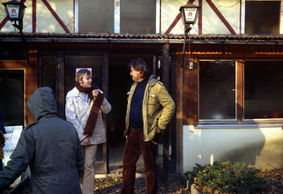 80-01-Nr-032-mit den Giessener Gr�nen an der Hochwart - Gespr�ch mit Helge-560