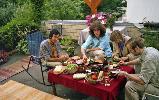 84-04-024-Hochzeitsessen mit den Trauzeugen zum Zweiten-560 84-04-024-Hochzeitsessen mit den Trauzeugen zum Zweiten-560