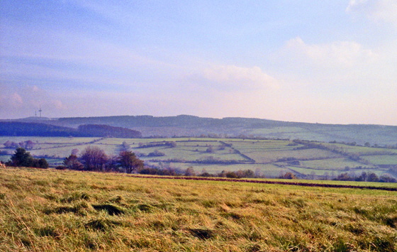 84-6-0003-Landschaft mit Hoherodskopf-560