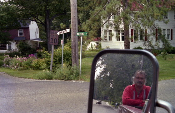 86-Canada (1986)-008-Parry Sound-Kater im Rückspiegel von Pickup-560 86-Canada (1986)-008-Parry Sound-Kater im Rückspiegel von Pickup-560
