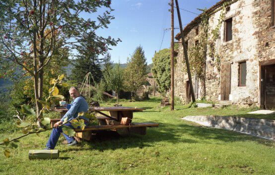 90-Pyränen 1990 - Kater im Garten (B555) 90-Pyränen 1990 - Kater im Garten (B555)