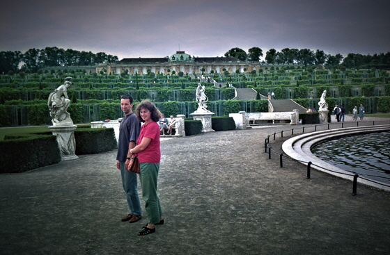 91-Berlin-1991-Barbara + Volker Sanssouci, Corel, Vignettiert, pse7-560 91-Berlin-1991-Barbara + Volker Sanssouci, Corel, Vignettiert, pse7-560