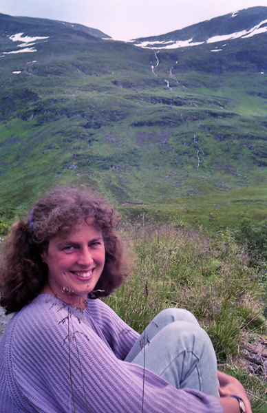 92-img347-Norwegen 1992-Hase glotzt Berge, corel, khle F-H600