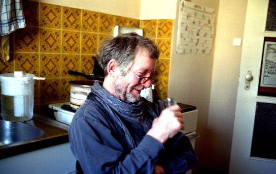 93-0A-Nr-025-Jrgen lacht 560-1