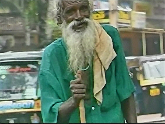 AltGoa-0078-hinduistischer-Wander-Sadhu-560