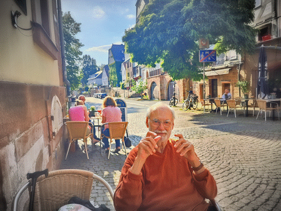 IMG20240826170715-Katergeburtstag Mr - Kater-1, Mittelpunkt, pse7-560 IMG20240826170715-Katergeburtstag Mr - Kater-1, Mittelpunkt, pse7-560