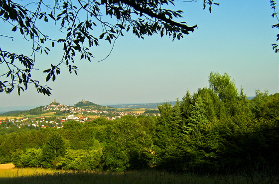 P7142106-Blick auf Vetzberg und Gleiberg-560 P7142106-Blick auf Vetzberg und Gleiberg-560